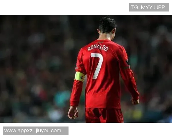 特朗普称C罗为历史最佳消息尚无确凿来源确认引发热议