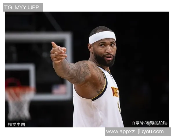 热火队远程轰炸三分球表现出色八名球员共同贡献19记三分球